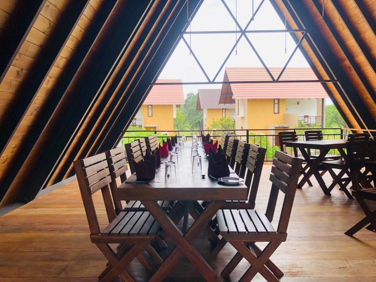 Lolu Village Resort Анурадхапура Екстериор снимка