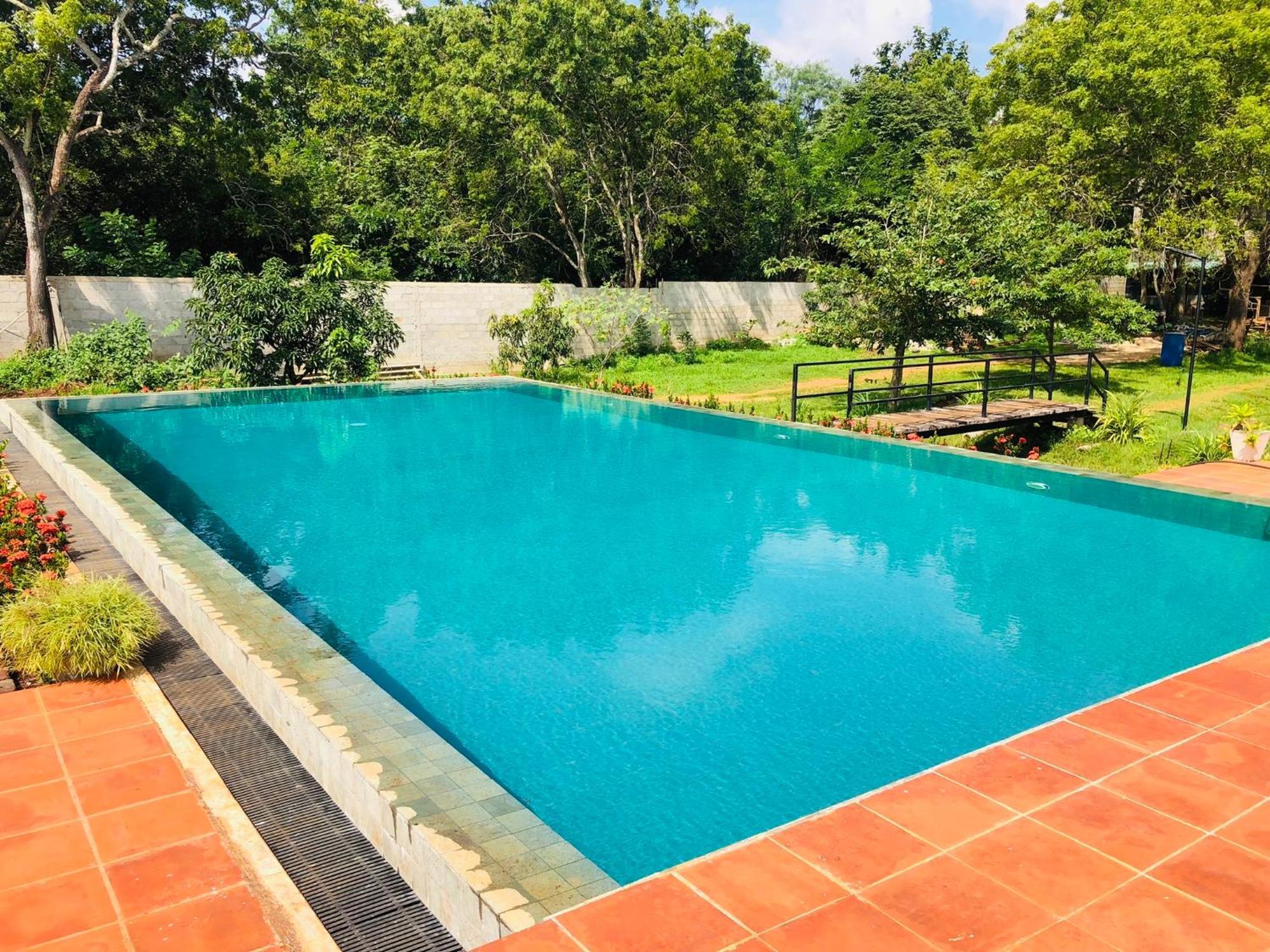 Lolu Village Resort Анурадхапура Екстериор снимка